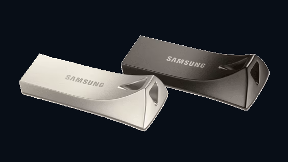 Product photograph of the USB Flash Drive BAR Plus.